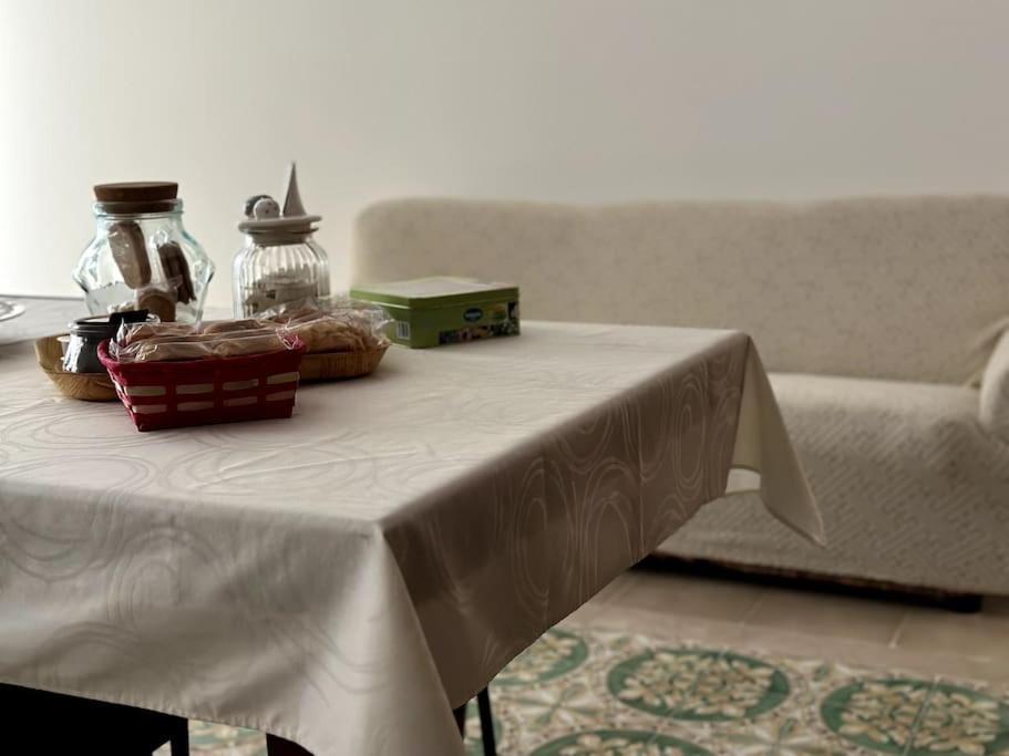 La Casa Di Nonna Celeste Brindisi Eksteriør billede