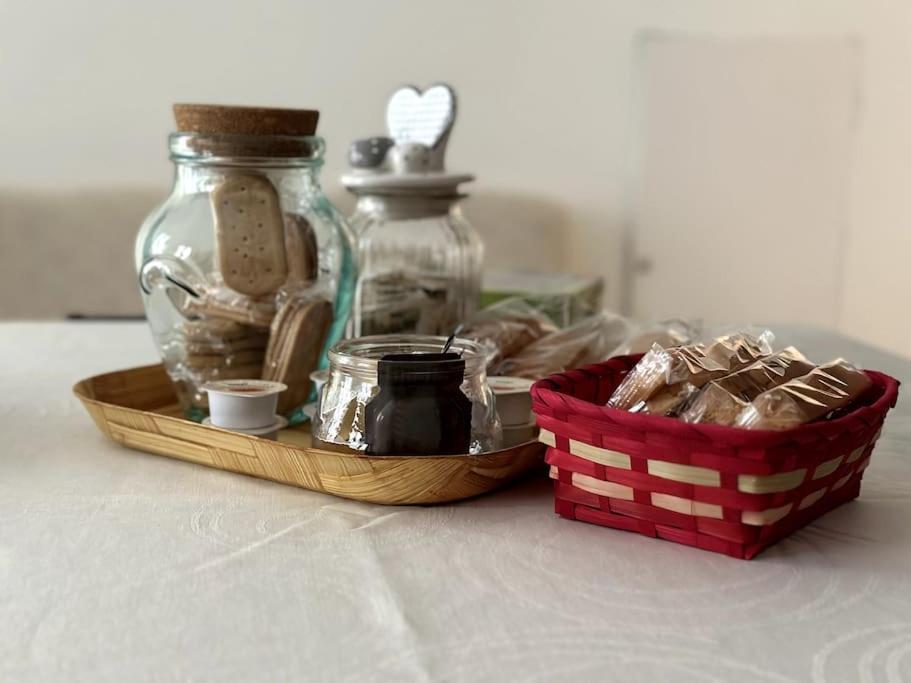 La Casa Di Nonna Celeste Brindisi Eksteriør billede