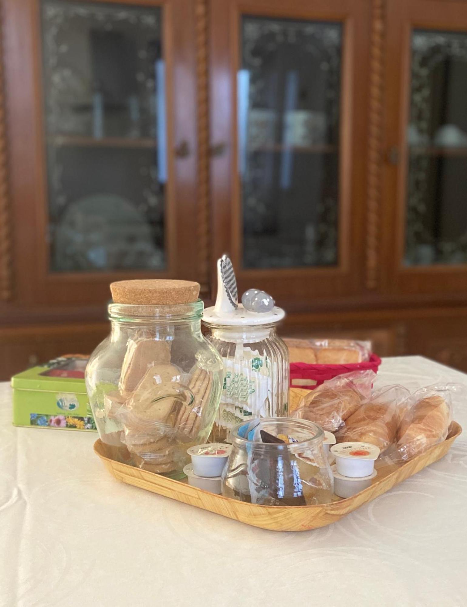 La Casa Di Nonna Celeste Brindisi Eksteriør billede
